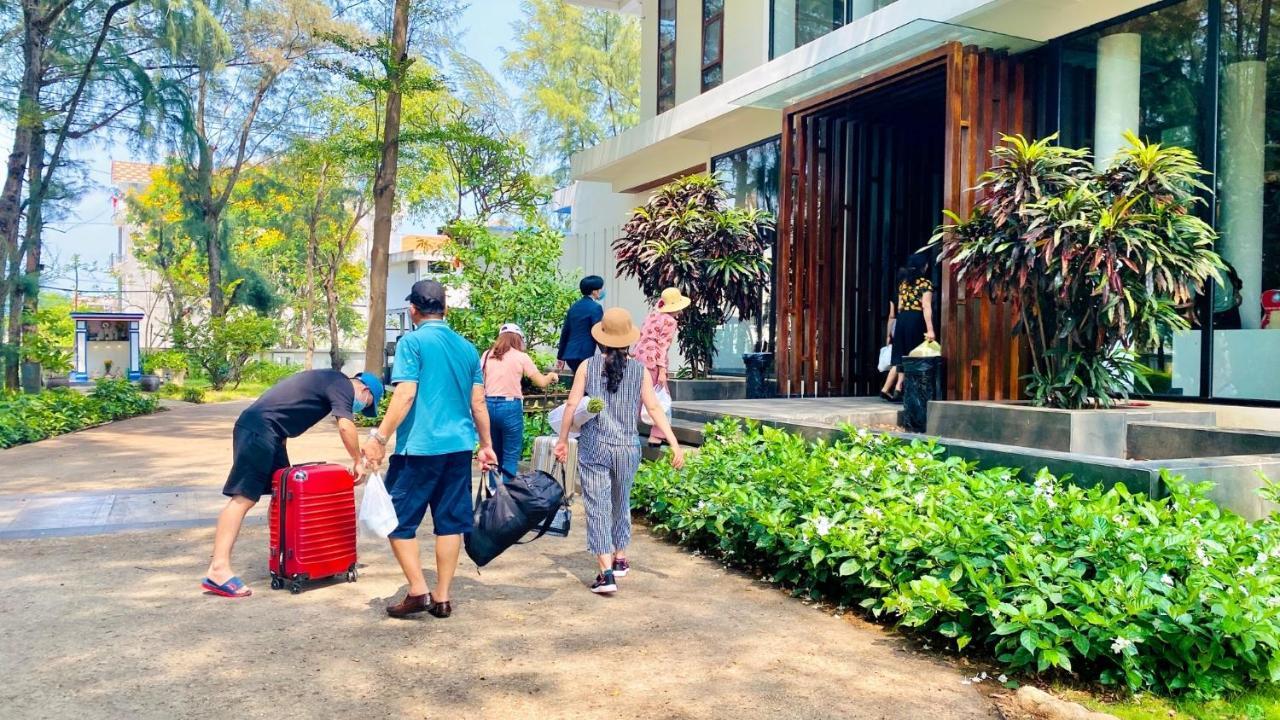 Biet Thu Mat Tien Bien Saint Simeon Resort Vung Tau Kültér fotó